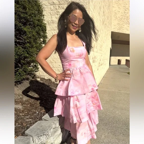 NWT Gianni Bini x Shea Leigh Mills Dolly Printed Sateen Tiered Midi Dress - Picture 10 of 15